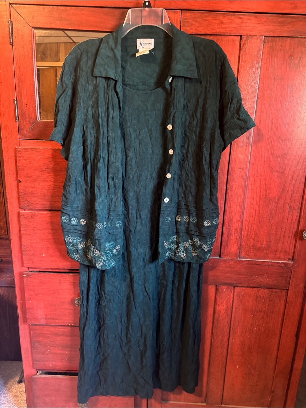 Women’s Dark Green Embroidered Button-Up Dress Set